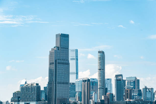 不動産記事執筆依頼について悩む担当者